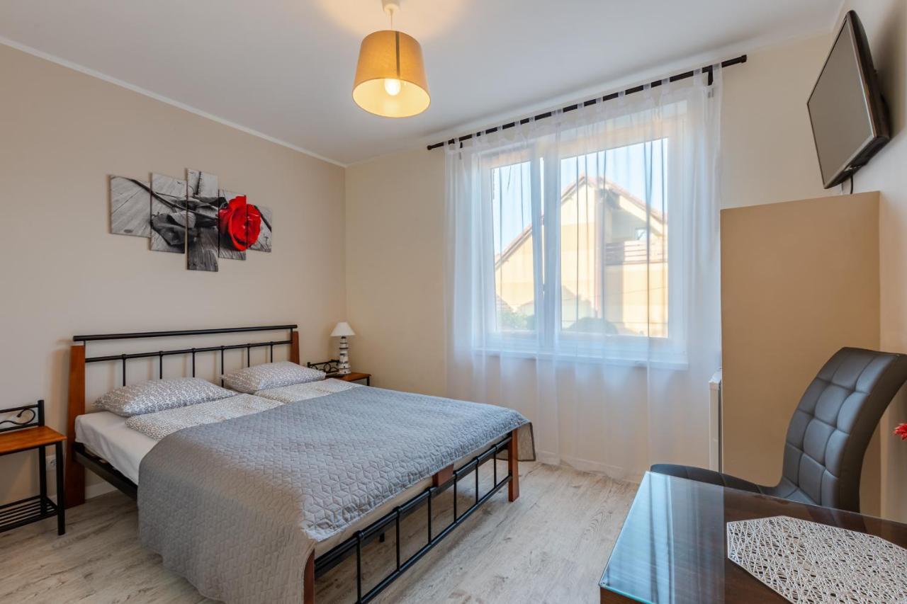 Camelot Apartment Leba Ngoại thất bức ảnh